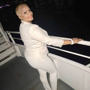 Meet your Posher, Ann